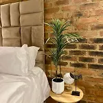Onezerosix Maboneng