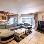 Dynasty Forest Sandown Serviced Apartments & Self Catering Hotel
