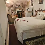 The Royal Guest Lodge