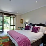 No 66 Sandton Lodge