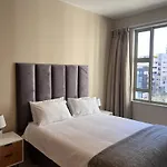 Apartment At The Tyrwhitt