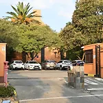 Illovo Hotel