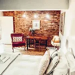 59 On True North Guest Rooms