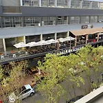 Main Street Life Aparthotel