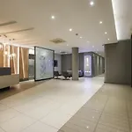 Stylish Urban Retreat In The Heart Of Sandton