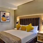 Luxury Apartment Sandton , No Loadshedding