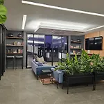 Chic Studio With Panoramic Sandton Views