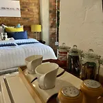 Luxury Lifestyle Apartment