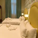 The Monarch Hotel