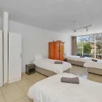 Inn & Out Sandton Park