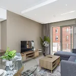 Easy Stay - The Tyrwhitt Rosebank