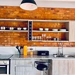 Amour Residence - Warm Two-Bedroom Apartment