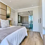 Masingita Towers Hotel, Luxurious 11Th Floor Condo
