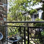 Seven Villa Hotel & Spa