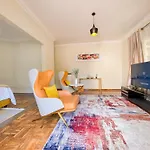 Murphy N Dee\'S Place