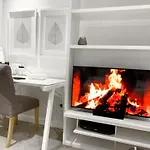 Sandton Skye Luxury Hotel