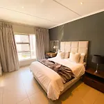 Simler At Sandton