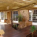 Flintstones Guest House Fourways