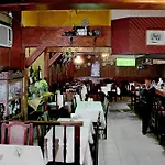 Ophirton Hotel