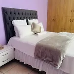 Casa Bedfordview