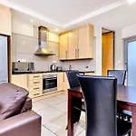 Sandton Comfort Apartments At Hydro