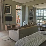 Mordillo House