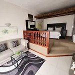Winchester Lodge