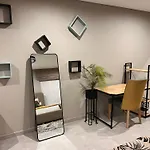 Lanina Exec Studio Apartment