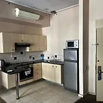 Da Vault Marshalltown Apartment
