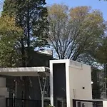 Luxury Apartment In Sandown