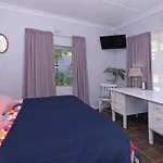 Sun Garden Cottage