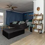 The Hide In Randburg-Strydom