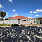 The Hills Leisure Holiday Home & Guesthouse