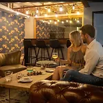 Seven Villa Hotel & Spa
