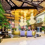 Hotel Sky Sandton