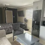 Lemao Guest House