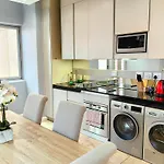 4 On Pritchard Luxury Suites