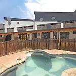 323 Craftsmenship, Maboneng