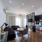 Adinkra Boutique Hotel