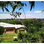 Suburbian Lodge