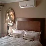 Kwa Mkhabele Lodge