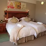 Nice By Nature Guest House