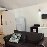 Rosebank New Ashford Executive Suites