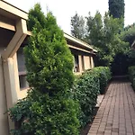 Rosebank New Ashford Executive Suites