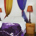 Homebase Melville Backpackers