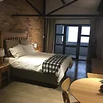 Mk Entire Apartment