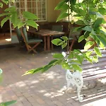 Abbotsford Guest House