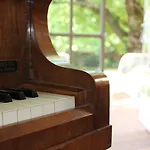 Abbotsford Guest House