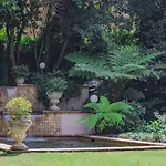 No66 Sandton Lodge