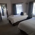 Englewold Manor Guest House